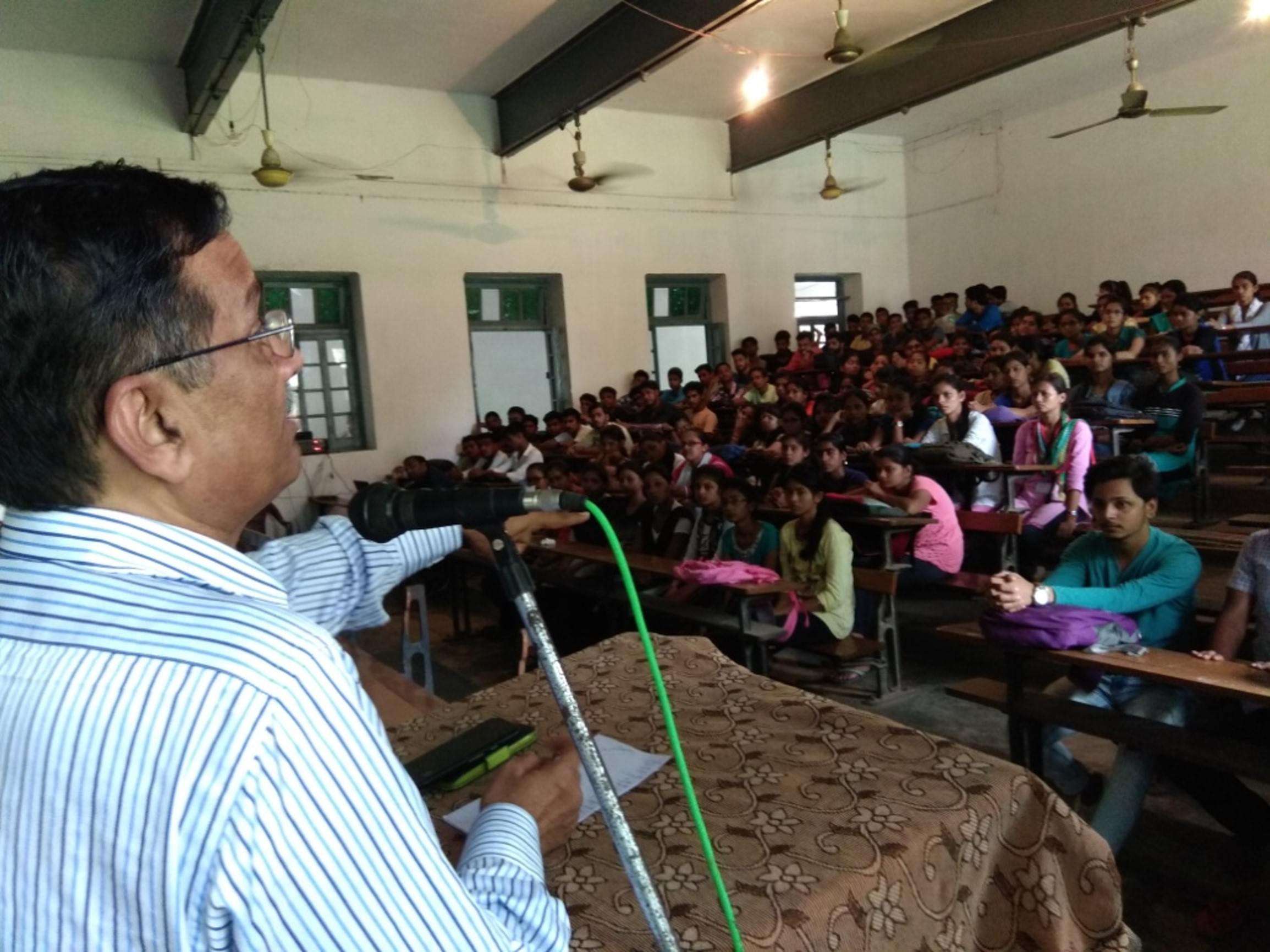 Munger University Events photo 1